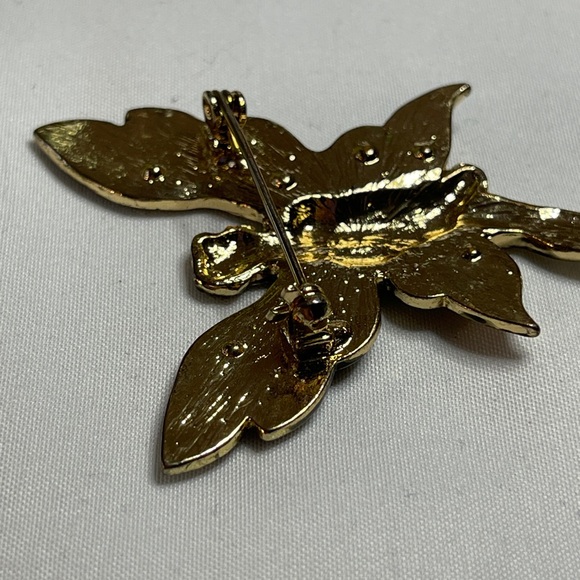 Charming Fairy Brooch with Gold and Purple Accents - Picture 6 of 7